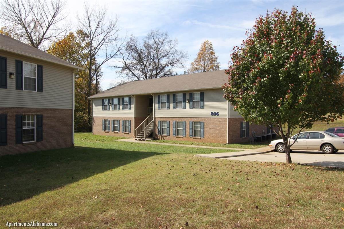 Cobblestone Furnished or Unfurnished Apartment in Clarksville, TN