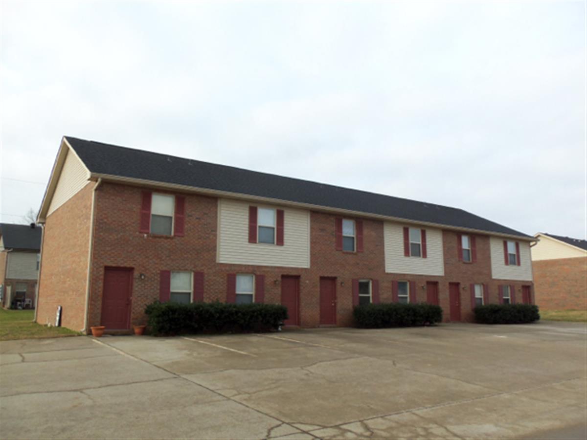 Coyote Court Apartments Apartment in Clarksville, TN