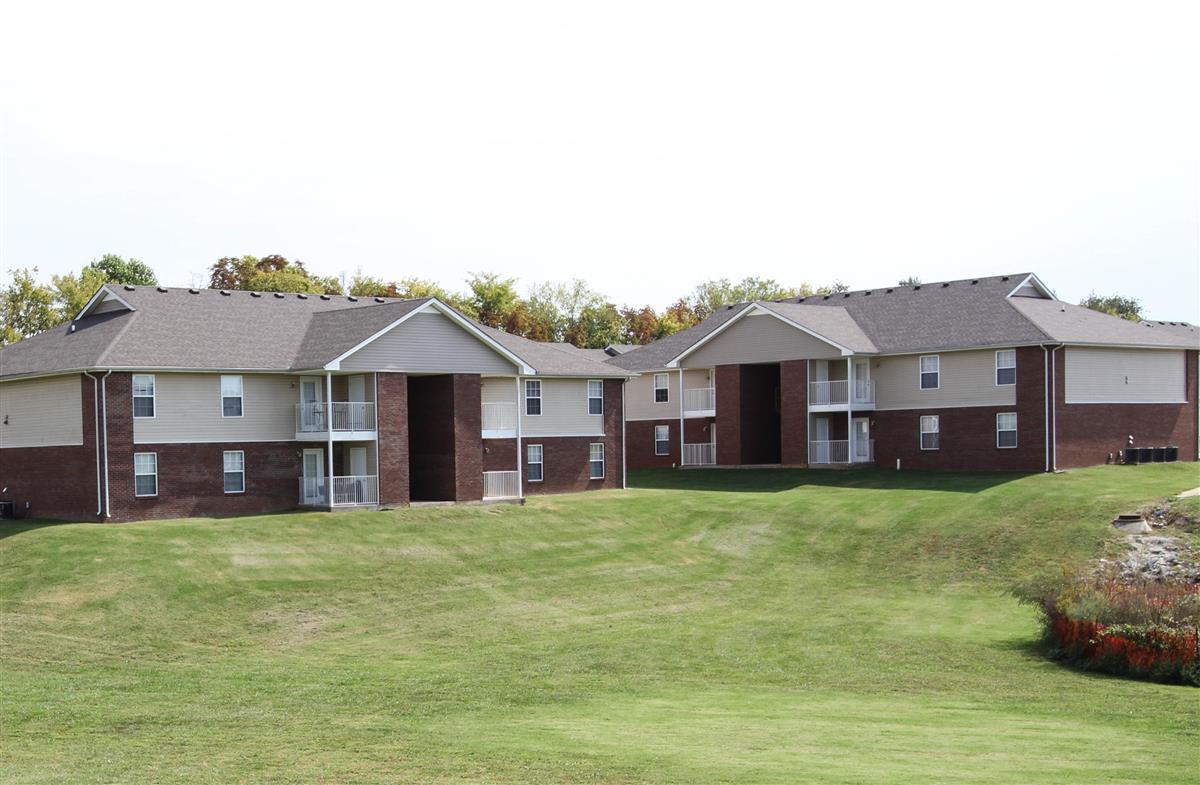 Gateway Village Townhomes & Apartments Apartment in Clarksville, TN