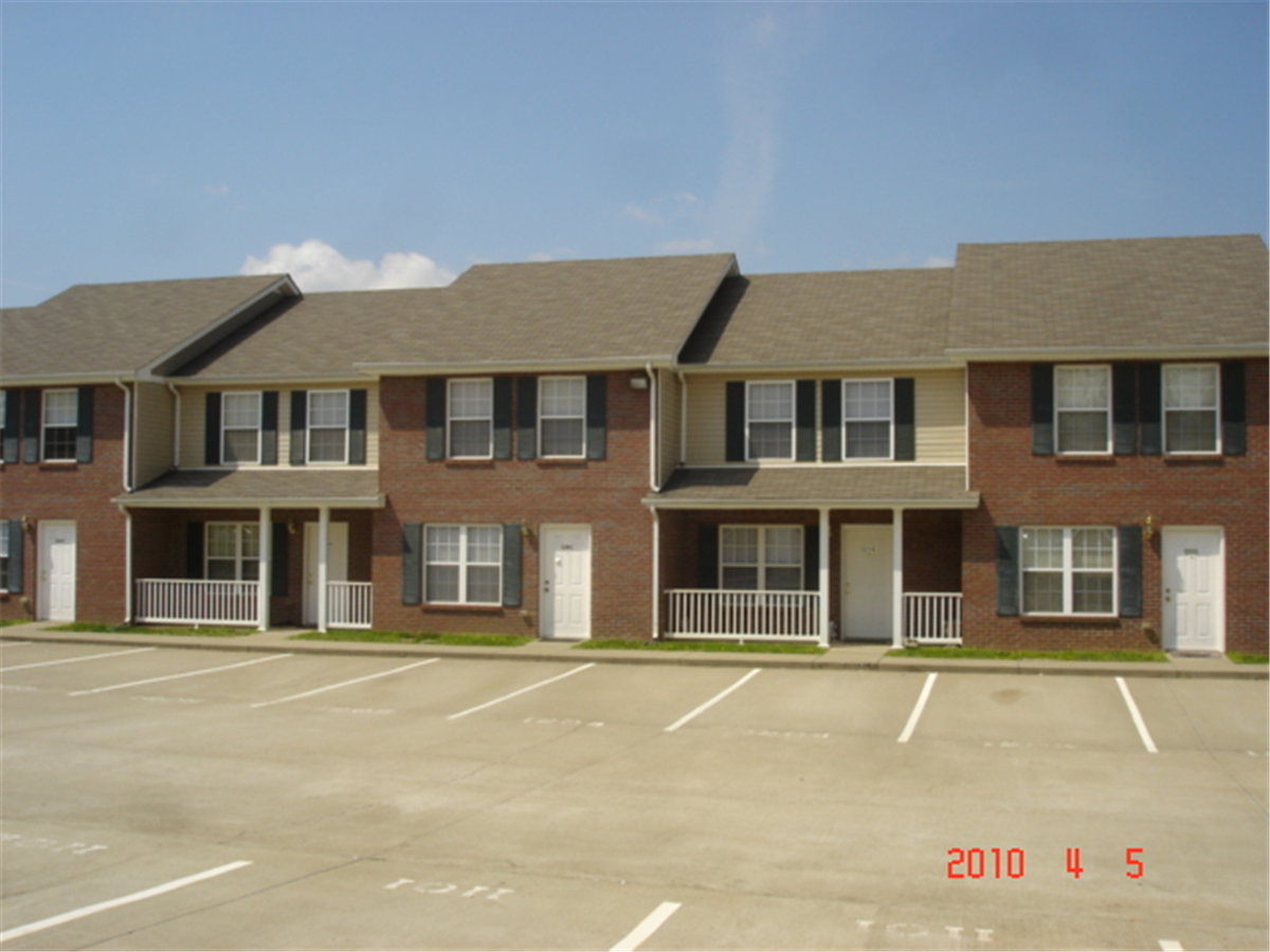 Gateway Village Townhomes & Apartments Apartment in Clarksville, TN