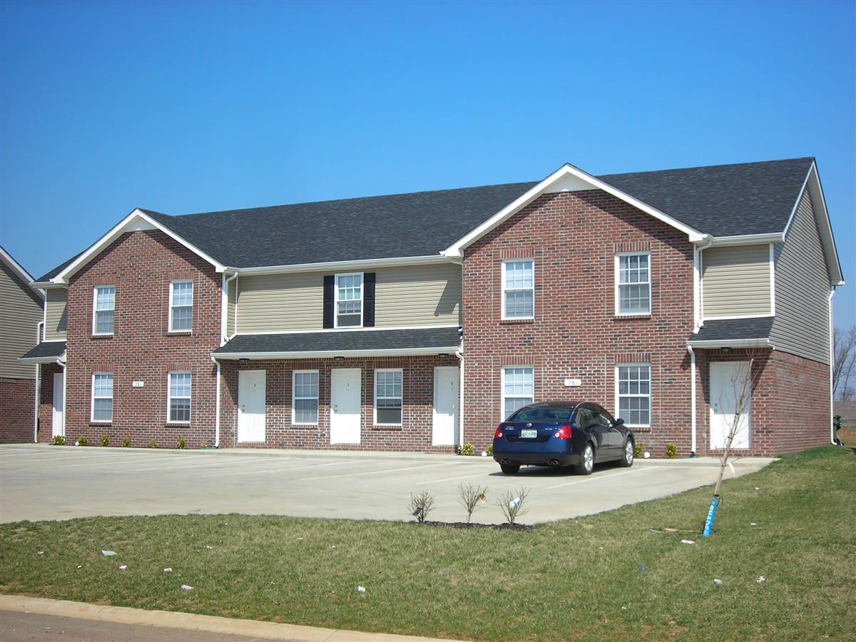 Oak Arbor Townhomes
