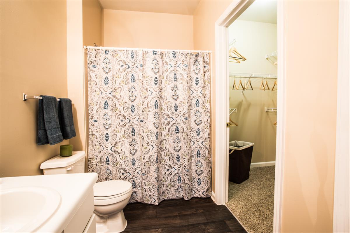 Waterford Landings Apartment in Clarksville, TN