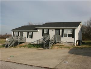 Beels Subdivision Duplexes apartment in Oak Grove, KY