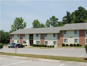 Northwoods Apartments  apartment in Clarksville, TN