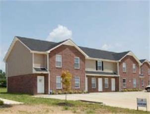 Quail Ridge Townhomes apartment in Clarksville, TN