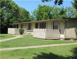 Waterbury Garden Style Apartments